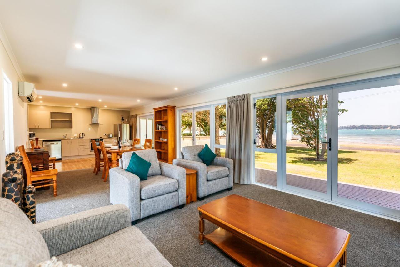 Number Six - Oneroa Holiday Home Bagian luar foto